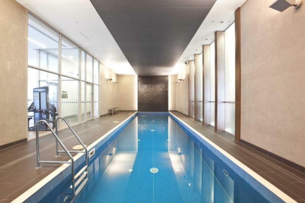 Luxury Apartments With View メルボルン エクステリア 写真