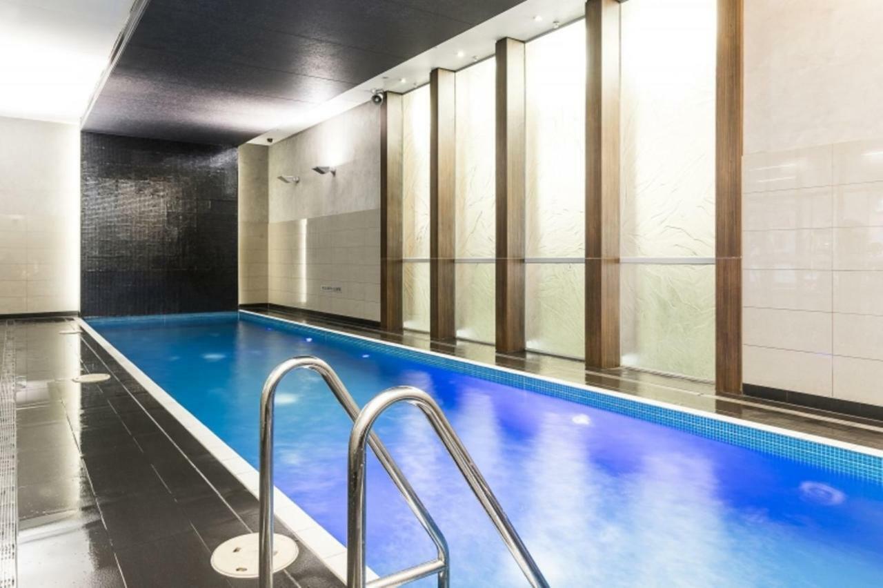 Luxury Apartments With View メルボルン エクステリア 写真